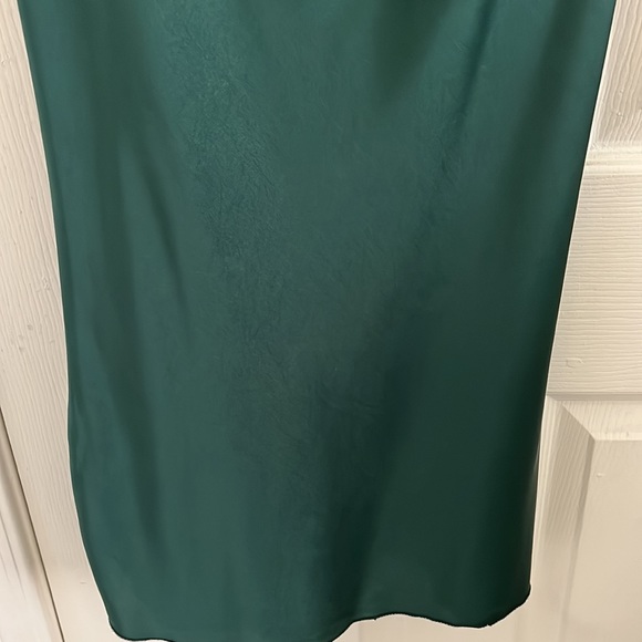 Dress - Picture 3 of 6